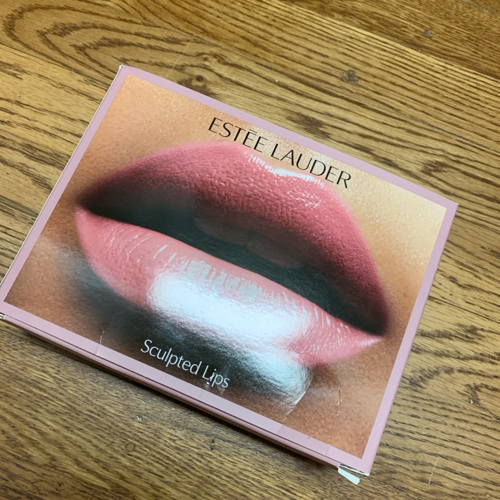 Estee lauder lip bundle